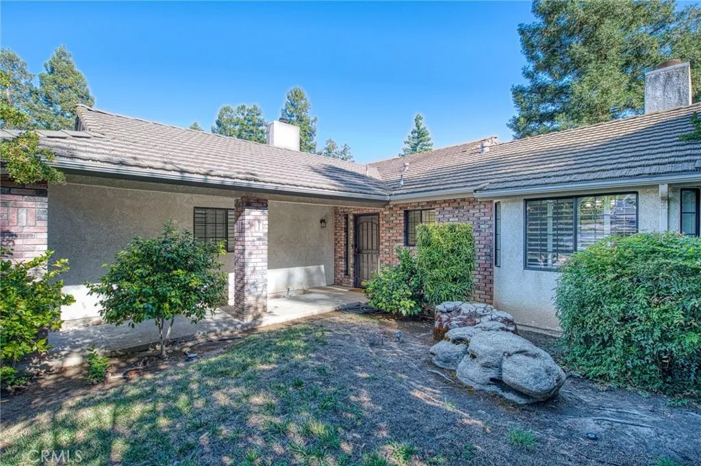 1751 E Brandon
