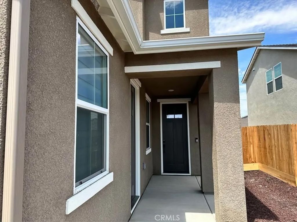 Photo of 6526 wind wolf Ln, Bakersfield, CA 93313 (MLS # SR26061167)
