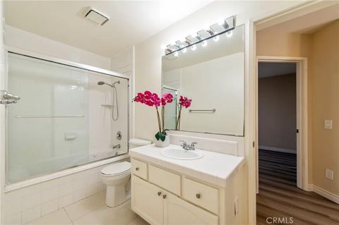 Tiny photo for 335 Stanford Court, Irvine, CA 92612 (MLS # OC25251270)