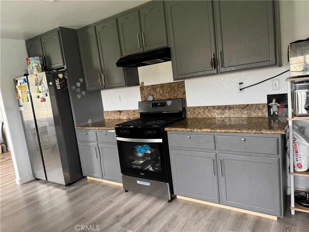 Photo of 9116 Fuchsia Ave, California City, CA 93505 (MLS # HD26055983)
