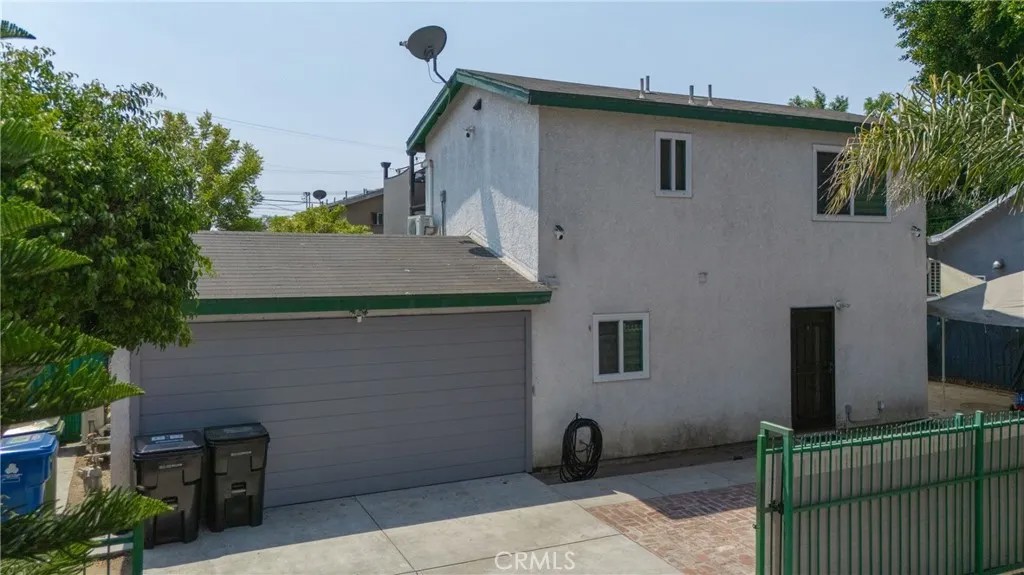 1418 E 54th Street