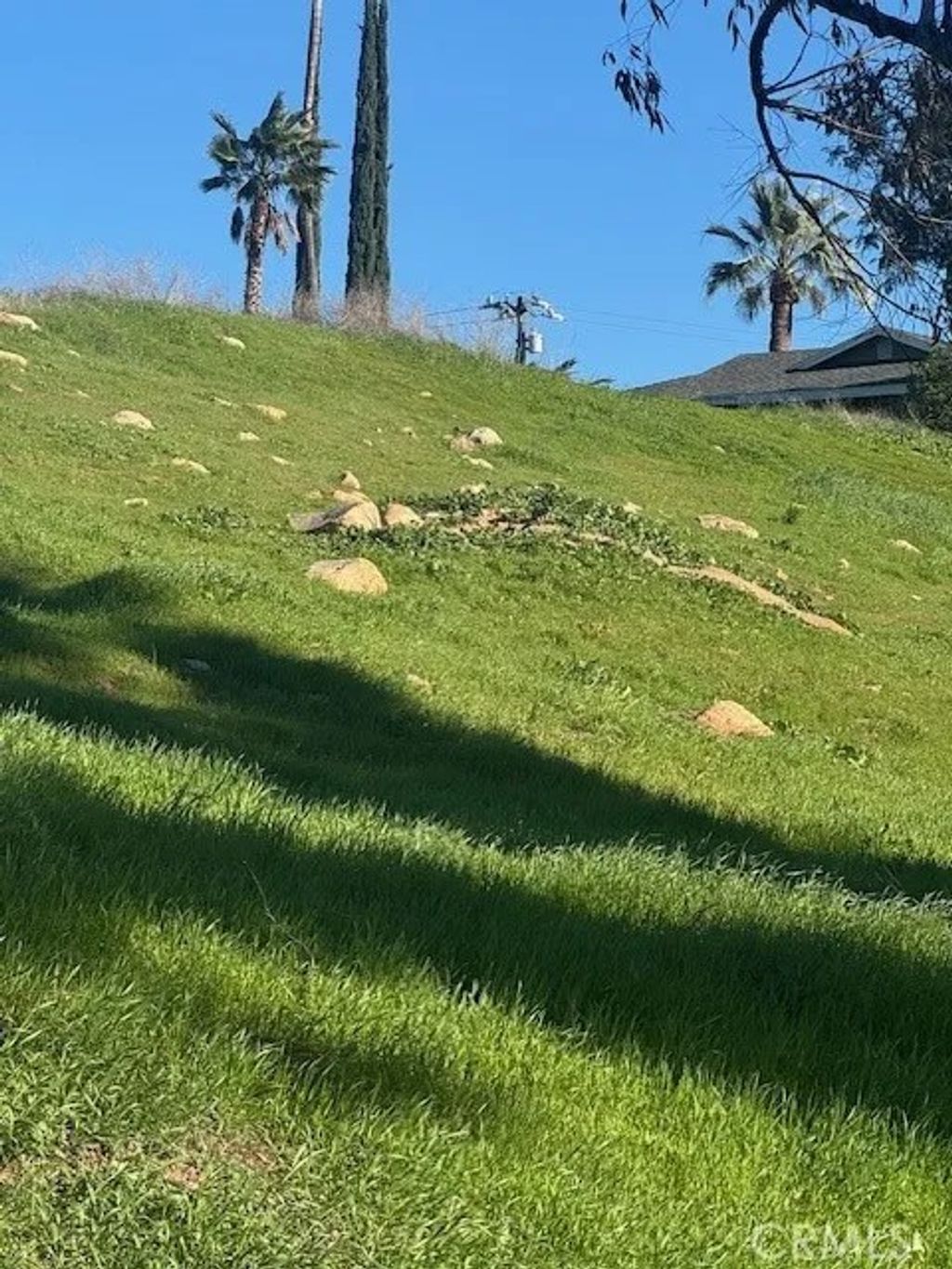 Photo of 0 Arnold, Lake Elsinore, CA 92530 (MLS # SW26009781)