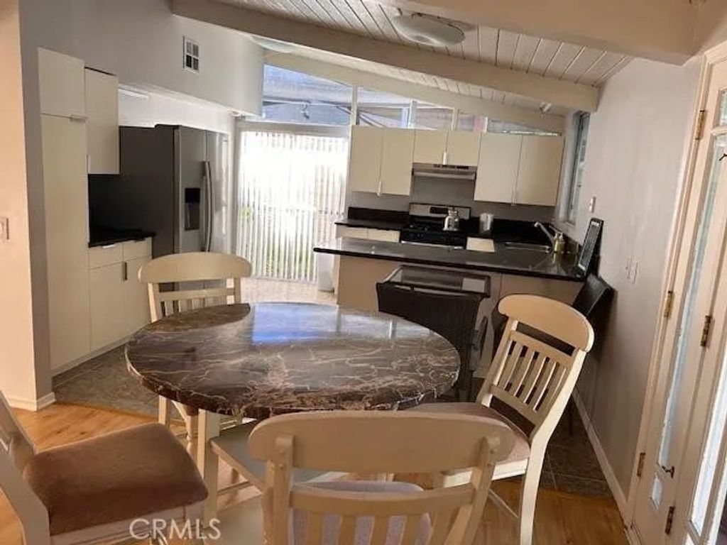 Photo of 22839 Epsilon, Woodland Hills, CA 91364 (MLS # SR25267223)