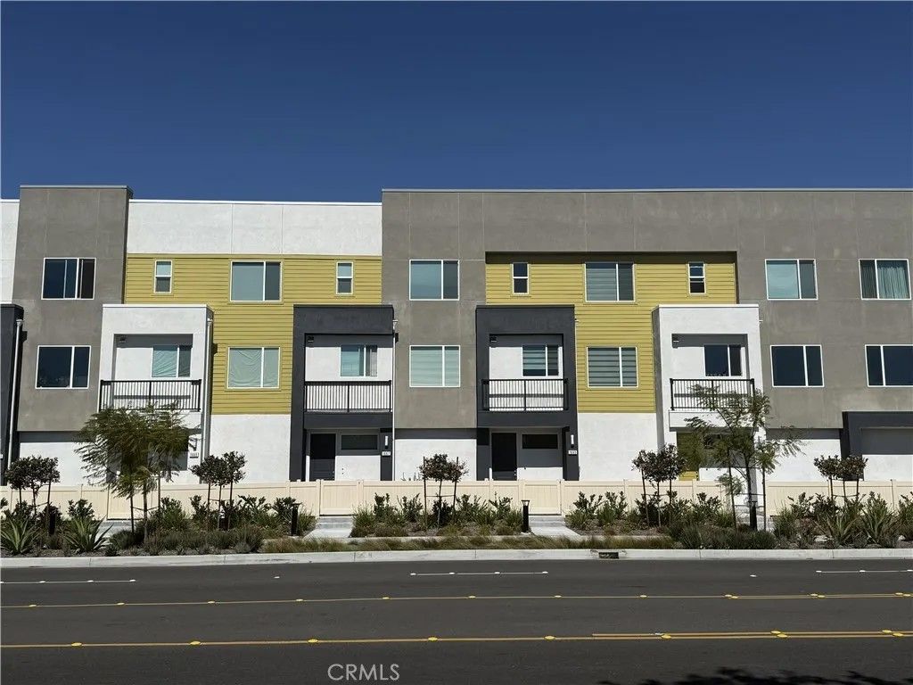 Photo of 243 S Sand Palm Drive, Anaheim, CA 92802 (MLS # TR26052761)