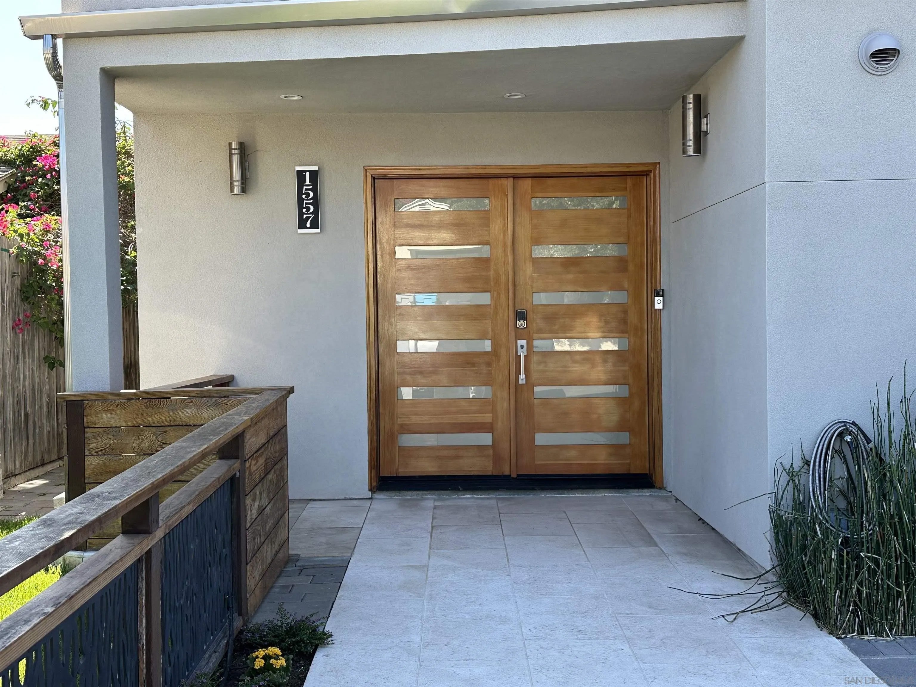 1557 Evergreen Street