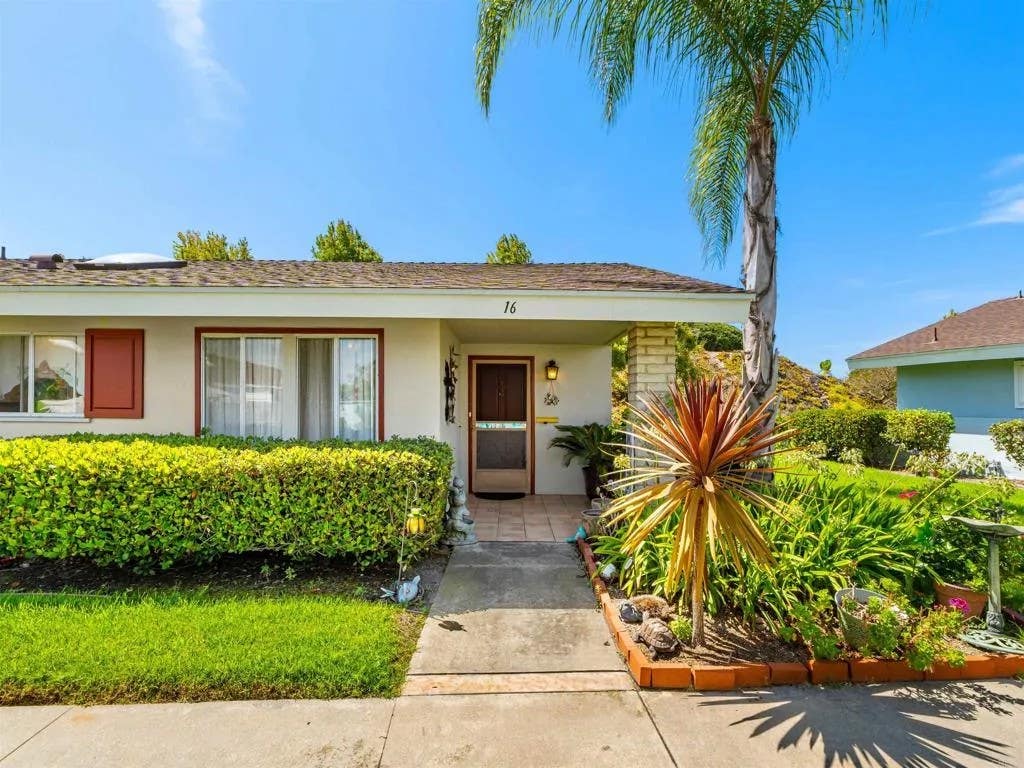Photo of 3615 Vista Bella #16, Oceanside, CA 92057 (MLS # NDP2607964)
