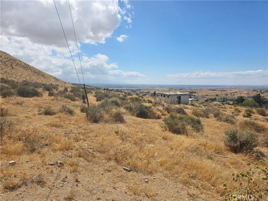 Photo of 0 Bella Vista, Apple Valley, CA 92308 (MLS # IV26113870)