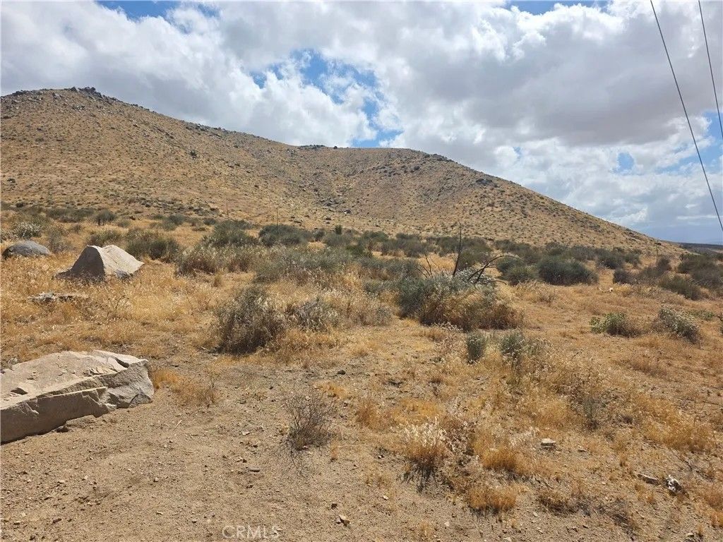 Photo of 0 Bella Vista, Apple Valley, CA 92308 (MLS # IV26113870)