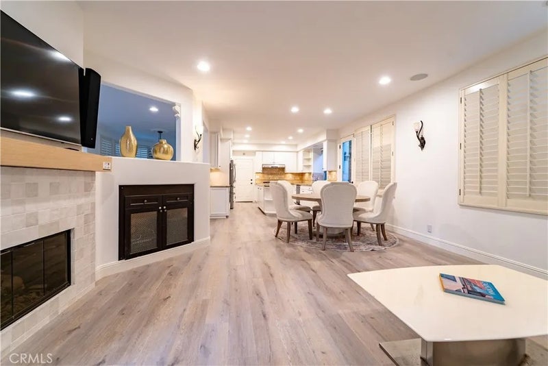 48 Creek View