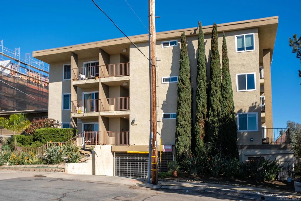 Photo of 1209 Hueneme St #5, San Diego, CA 92110 (MLS # 260002044)