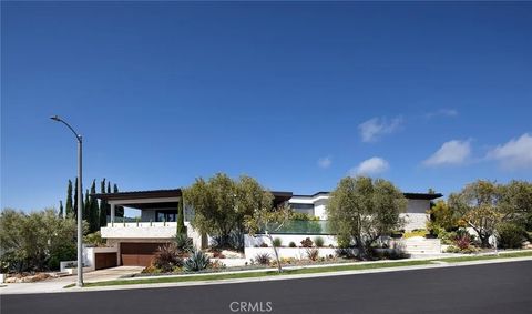 4512 Roxbury Road Corona Del Mar CA 92625