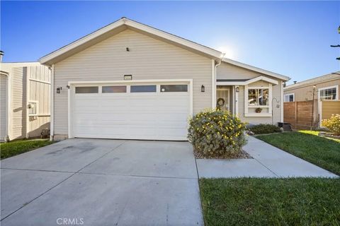 Photo of 20060 Shadow Island Drive, Canyon Country, CA 91351 (MLS # SR25278845)