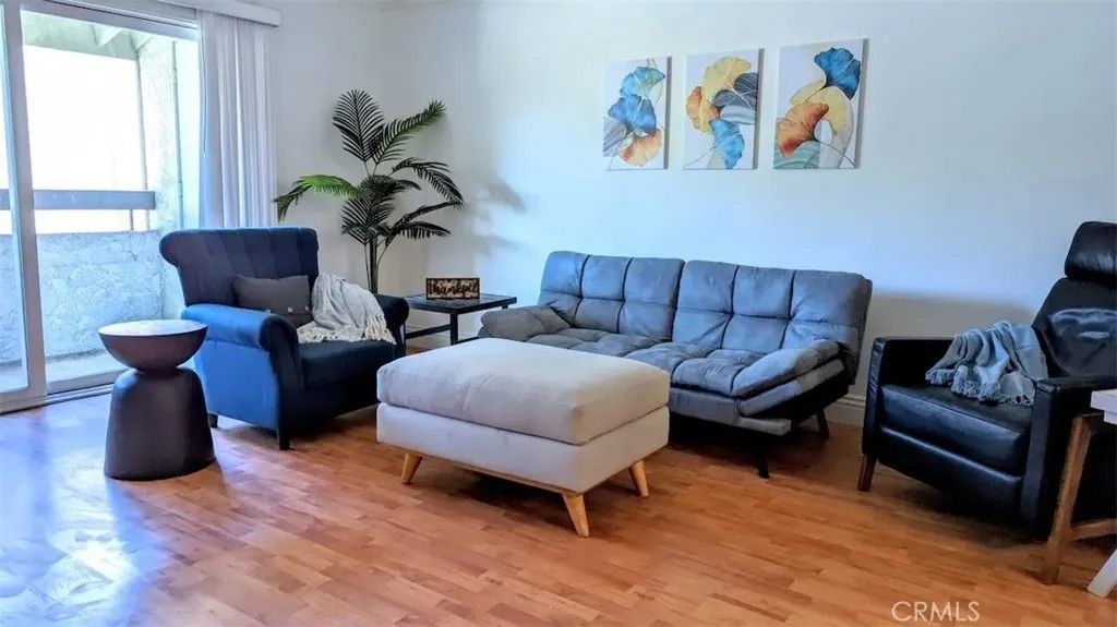 Photo of 2875 S Fairview St, Santa Ana, CA 92704 (MLS # OC26022053)