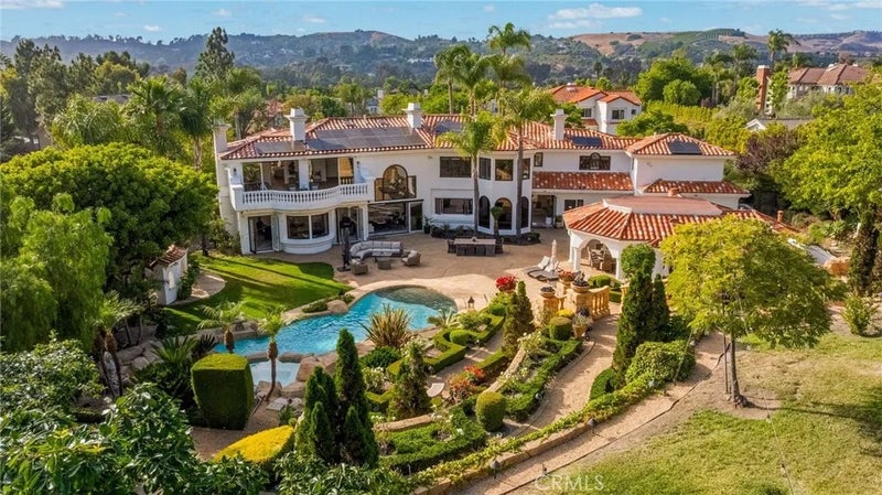 28572 Paseo Zorro