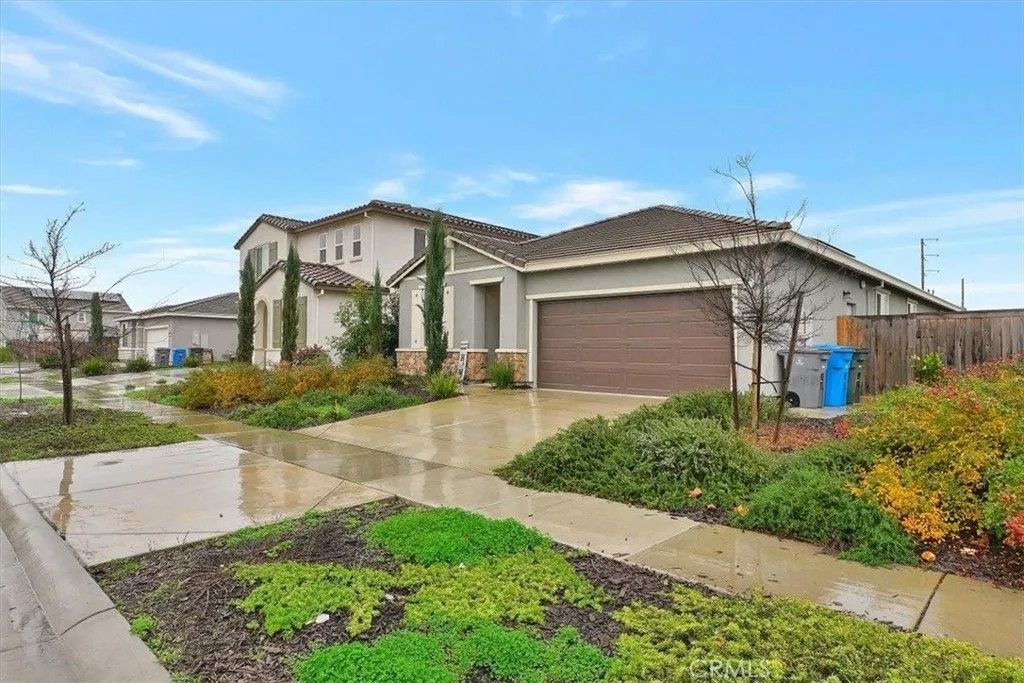 Photo of 2064 Englebright Way, Plumas Lake, CA 95961 (MLS # SN25280758)