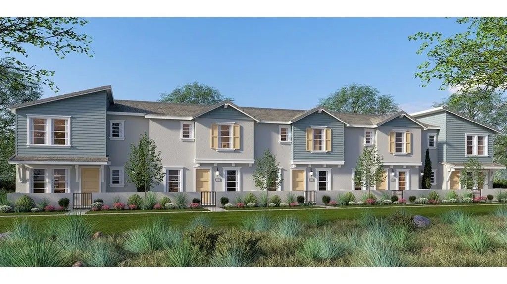 Photo of 15525 April Dawn Way #2, Fontana, CA 92336 (MLS # SW26037835)