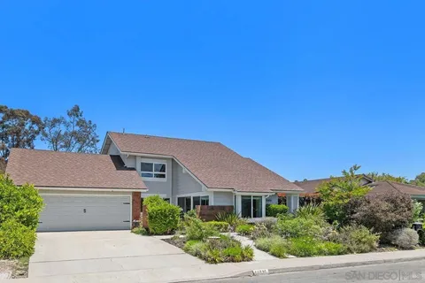 10816 Via Del Cosira, San Diego, CA 92124 - #: 260012464