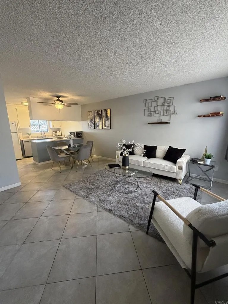 4530 Vandever Avenue 6