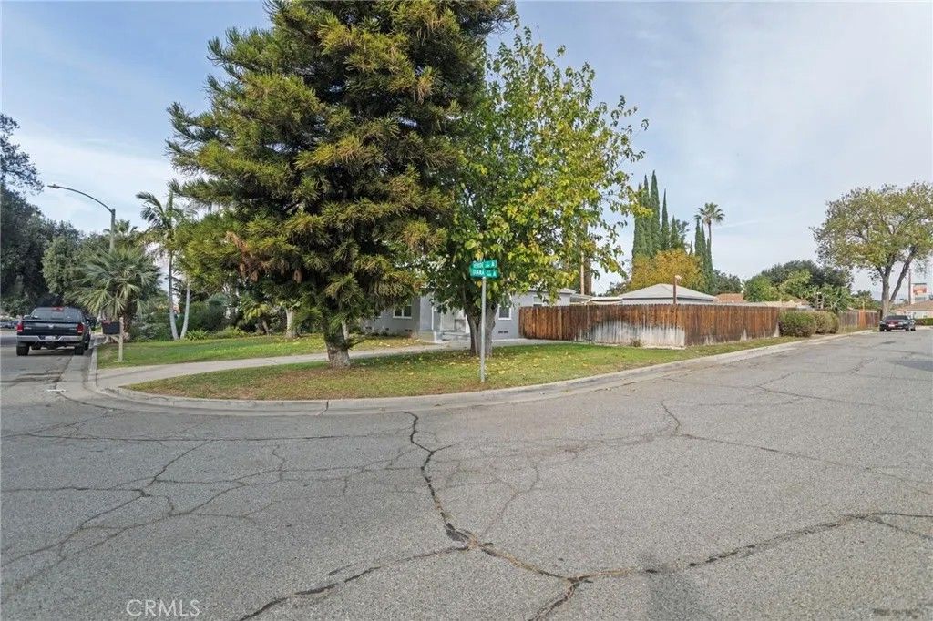 Photo of 3469 Verde Street, Riverside, CA 92504 (MLS # OC25280094)