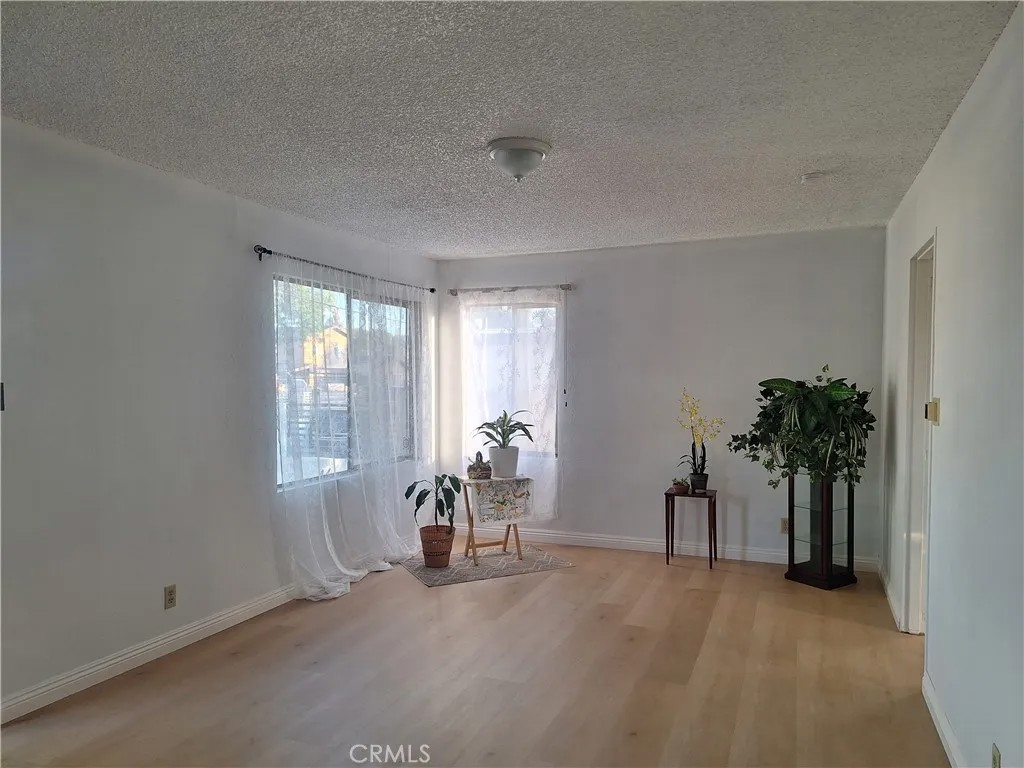 3123 Athol