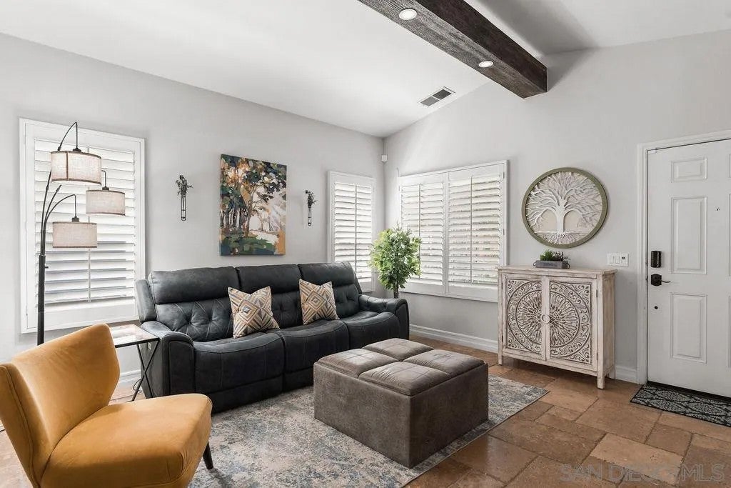 1712 Creekside Lane