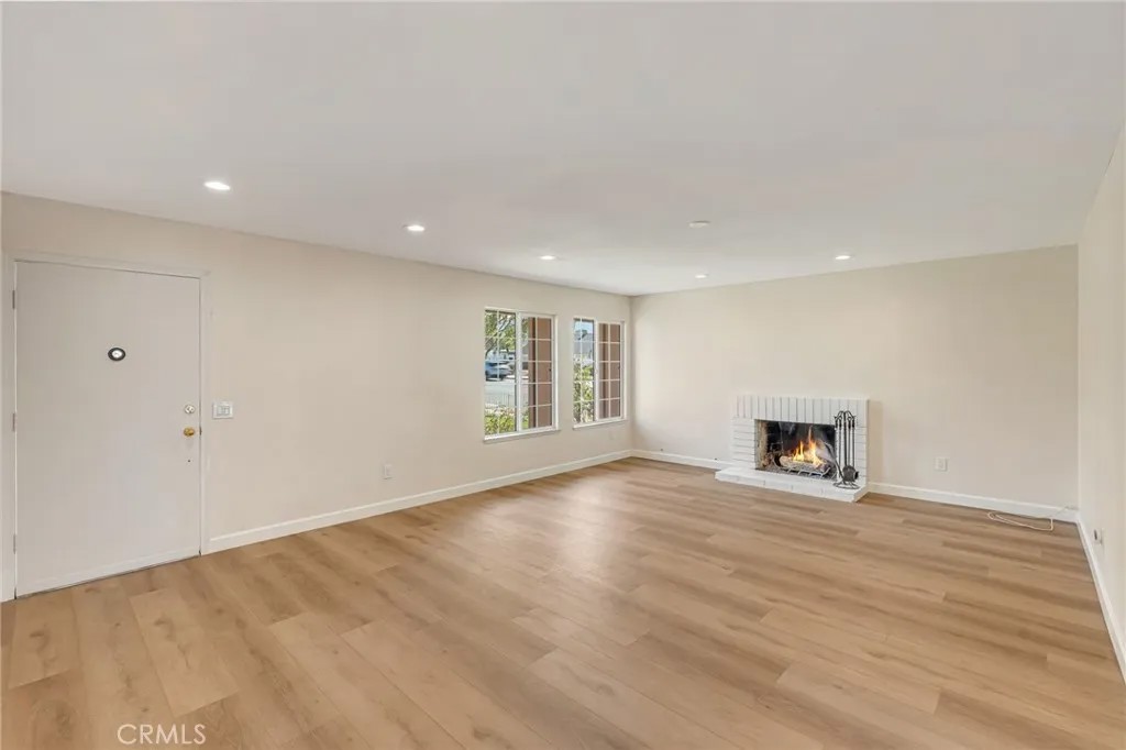 1077 Westpark