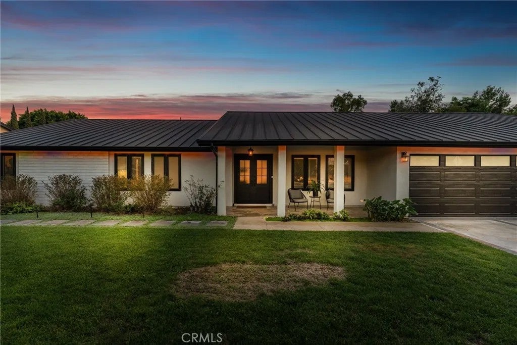 17052 El Cajon Avenue