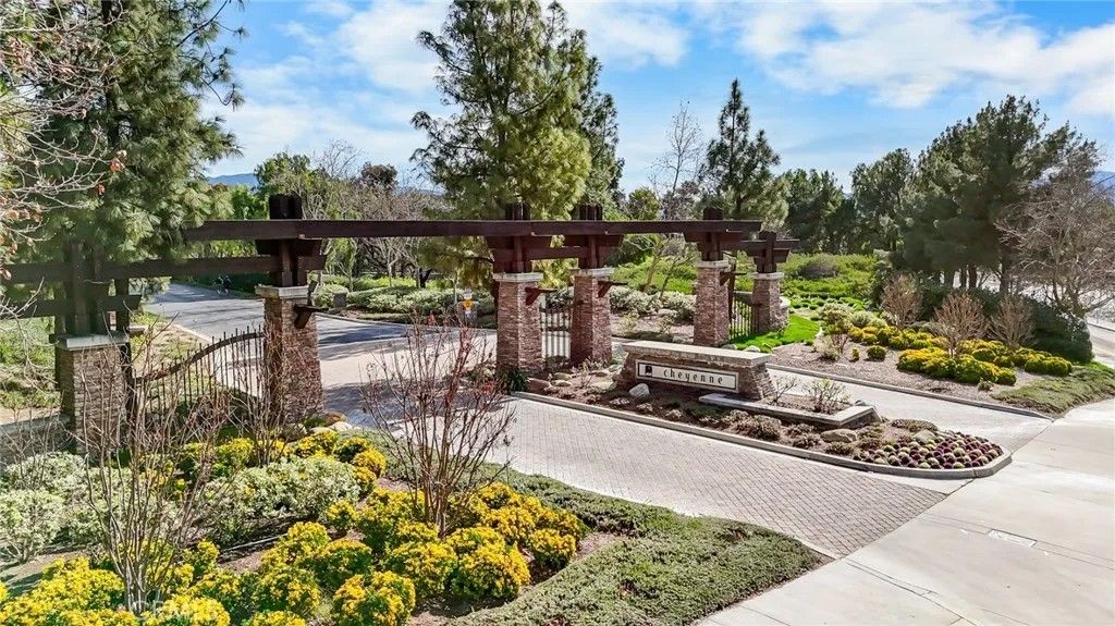 Photo of 26502 Big Sur Drive, Valencia, CA 91354 (MLS # SR26000844)