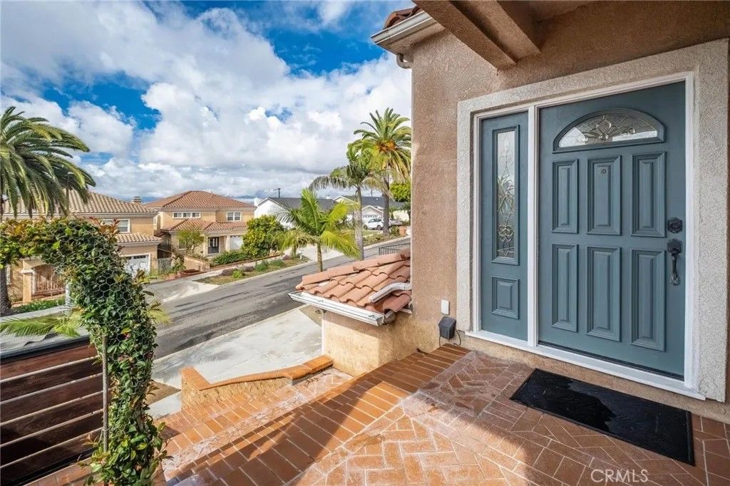 Photo of 3060 Linden Ave, Long Beach, CA 90807 (MLS # PW26034722)