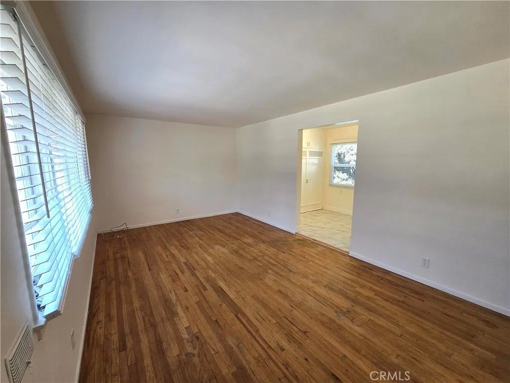 Photo of 119 W Lomita AVE #2, Glendale, CA 91204 (MLS # SB26113289)