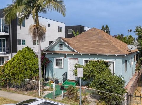 Photo of 1839 W 20th St, Los Angeles, CA 90007 (MLS # 260003140)