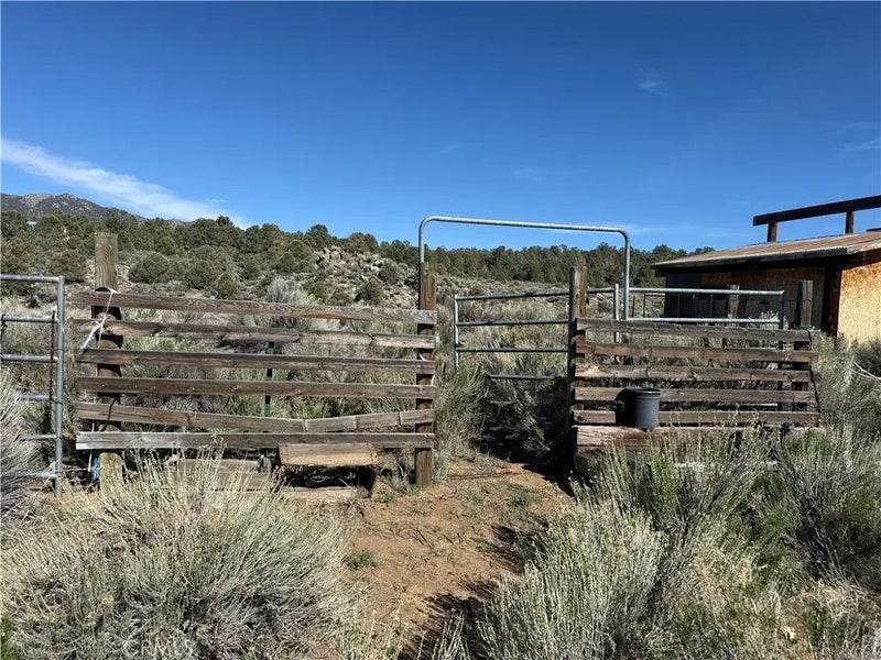 0 310-240-001 Kennedy Meadows