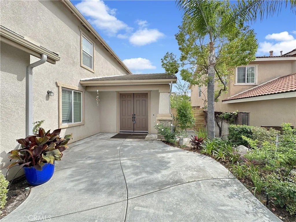 32829 Stonefield