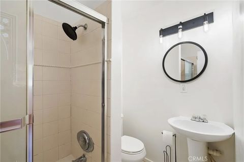 Tiny photo for 22640 Cohasset St, West Hills, CA 91307 (MLS # PW26098947)