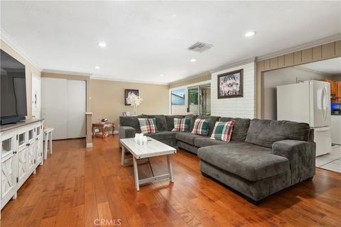 Tiny photo for 22640 Cohasset St, West Hills, CA 91307 (MLS # PW26098947)