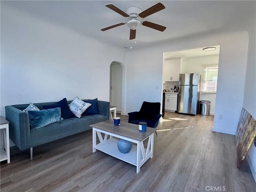 Photo of 908 Manhattan Avenue #D, Hermosa Beach, CA 90254 (MLS # SB26058355)