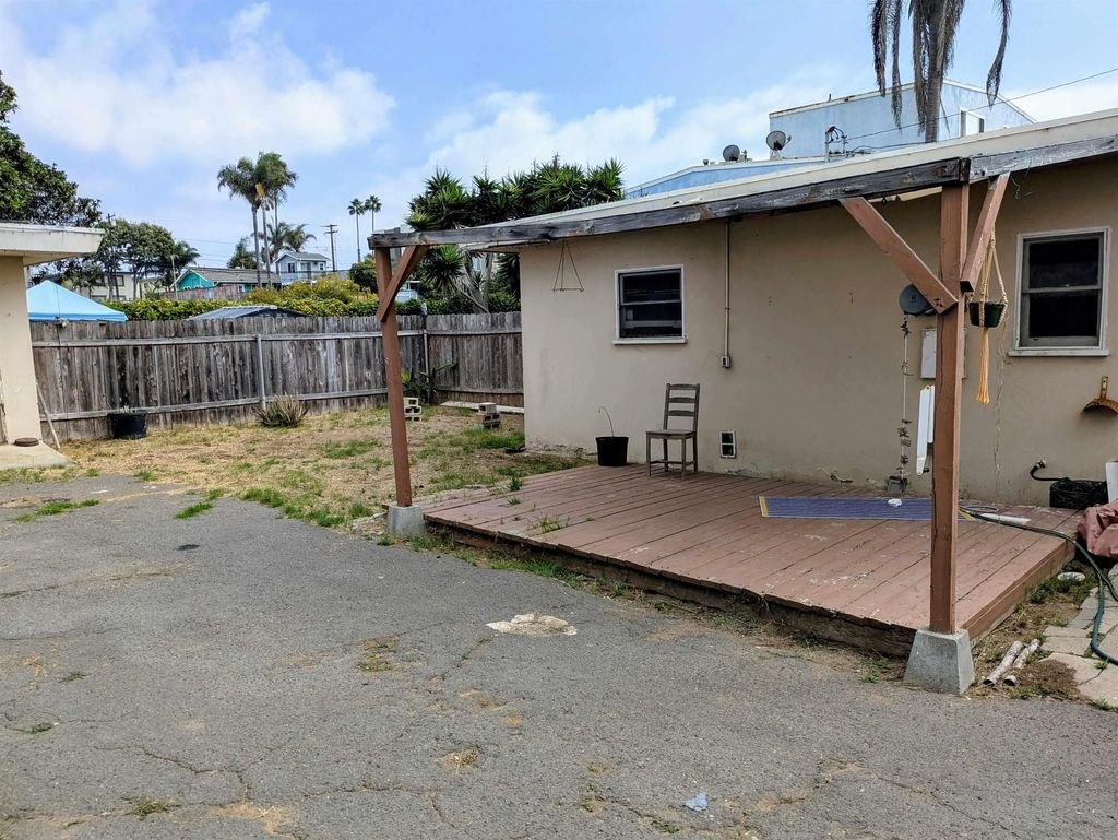Photo of 914 S Myers St, Oceanside, CA 92054 (MLS # 250042042)