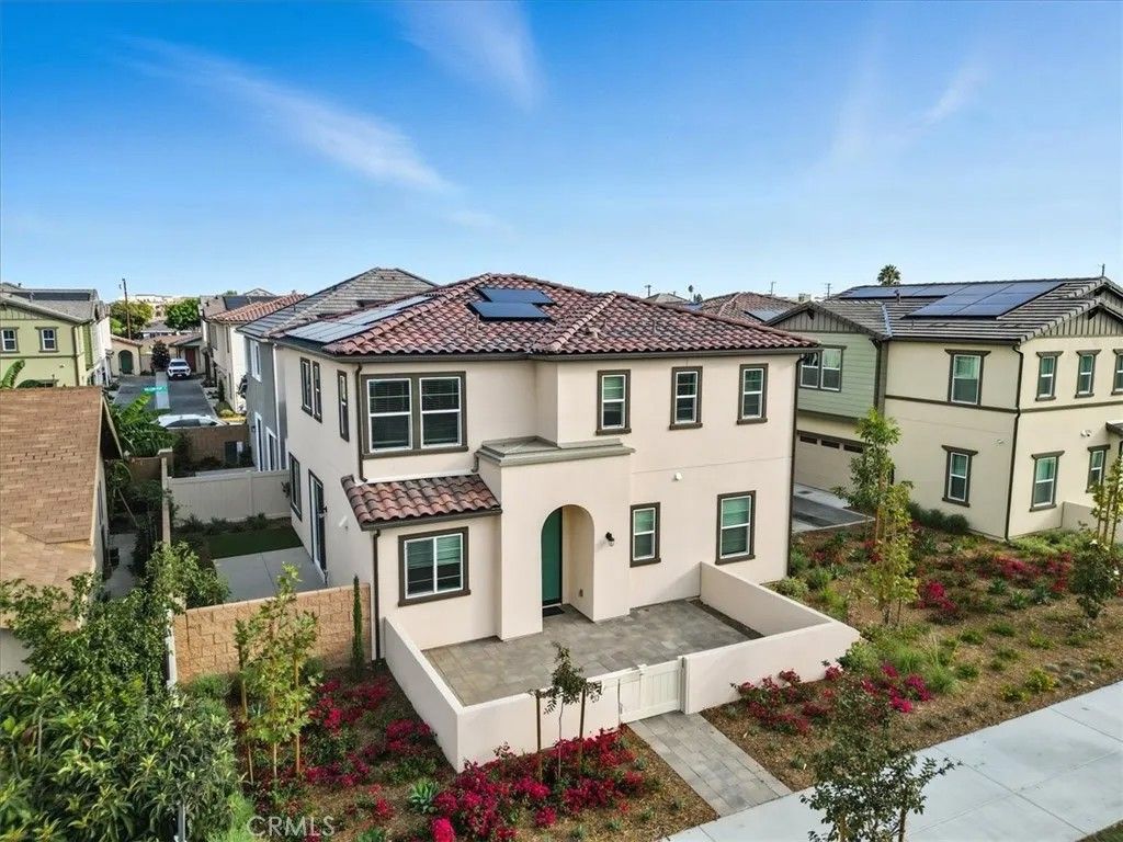 Photo of 413 E 220th St, Carson, CA 90745 (MLS # IV25239725)