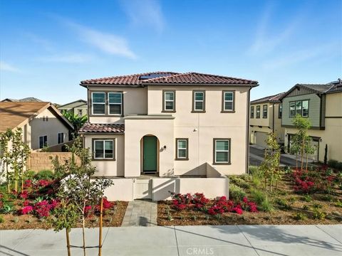 Photo of 413 E 220th St, Carson, CA 90745 (MLS # IV25239725)