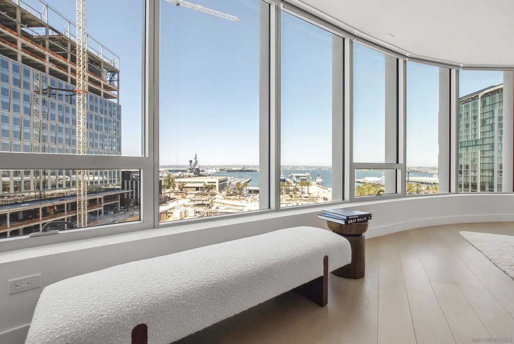 Photo of 888 W E Street #902, San Diego, CA 92101 (MLS # 250040914)