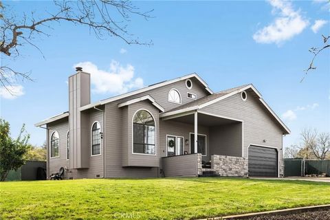 Photo of 10 Beverly Dr, Oroville, CA 95966 (MLS # OR26045015)