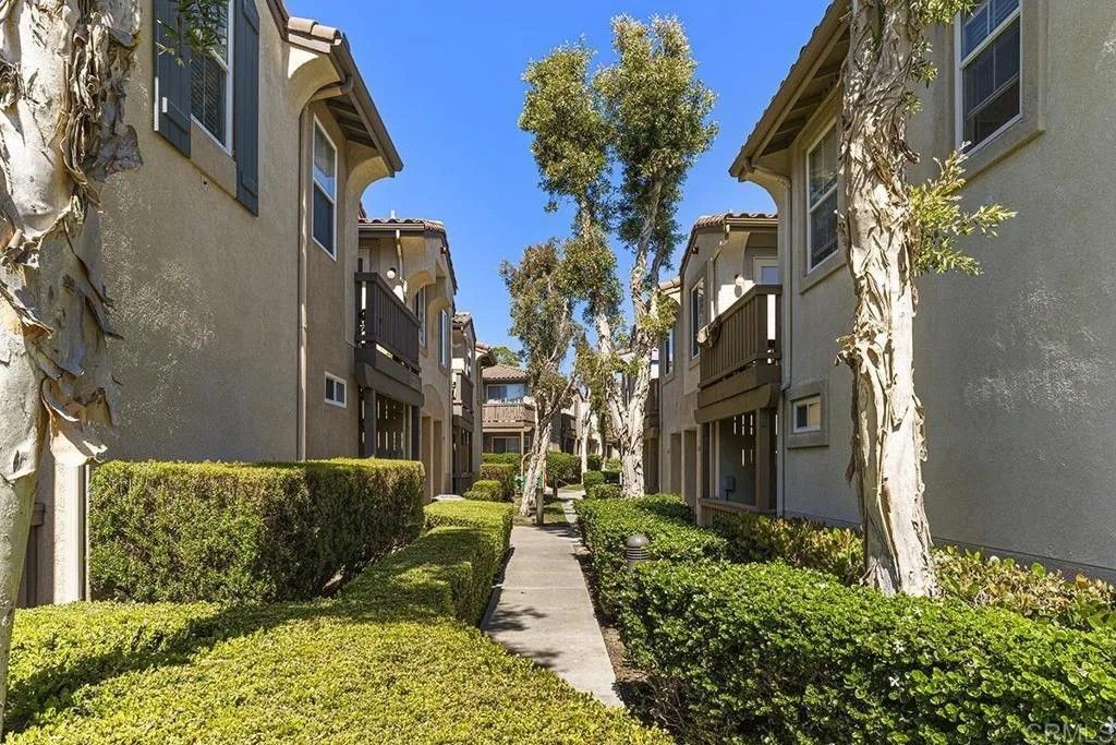 Photo of 6113 Paseo Granito, Carlsbad, CA 92009 (MLS # NDP2604533)