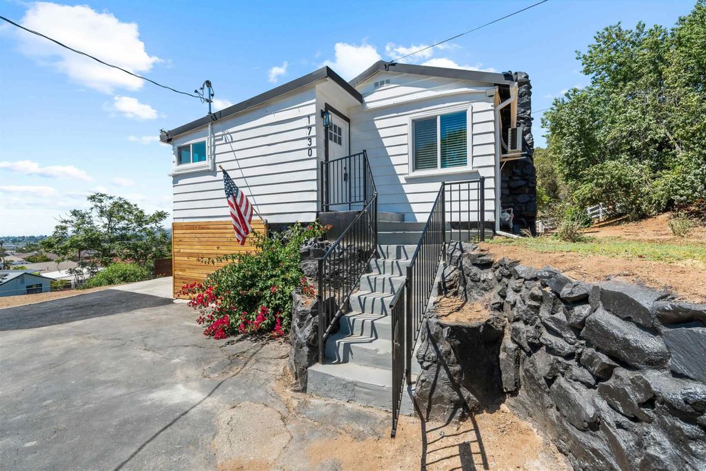 Photo of 1730 Vista Del Valle Blvd #1 - ROOM FOR RENT in, El Cajon, CA 92019 (MLS # 250045660)