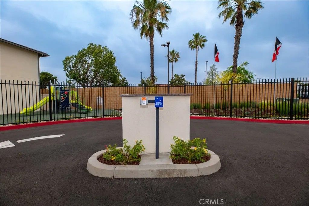 Photo of 14408 Bing Ave, Fontana, CA 92335 (MLS # CV26068983)