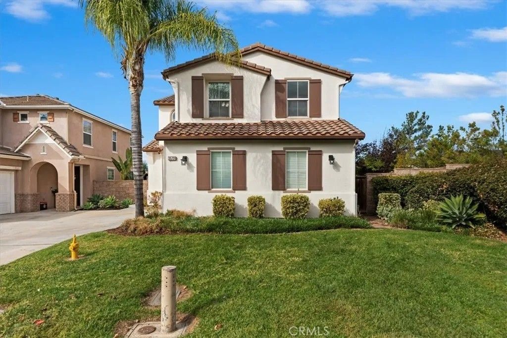 Photo of 35731 Gatineau Street, Murrieta, CA 92563 (MLS # SW25239465)