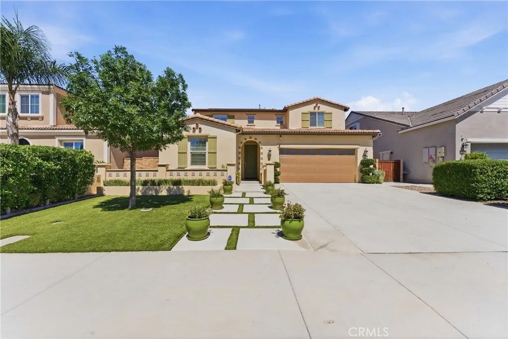 Photo of 27433 Saginaw DR, Menifee, CA 92585 (MLS # SW26104119)