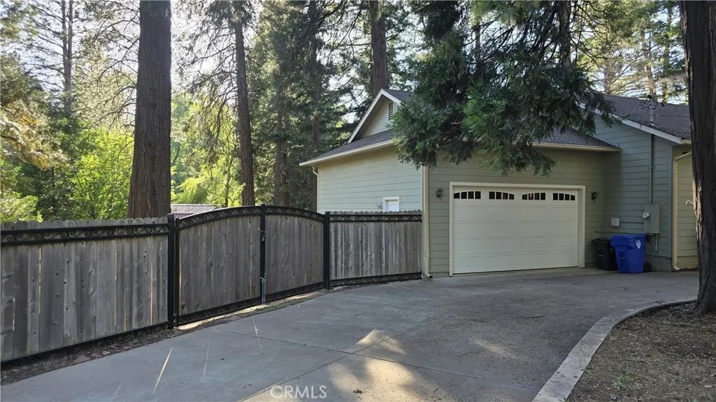 14607 Holmwood