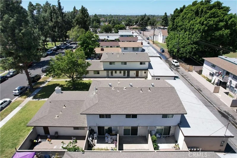 625 W Provential Drive