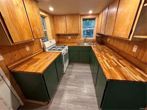 Tiny photo for 9428 Lilac Drive, Forest Falls, CA 92339 (MLS # IG25243587)