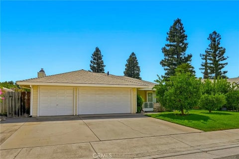 Photo of 1174 Granite Court, Merced, CA 95340 (MLS # MC26193752)